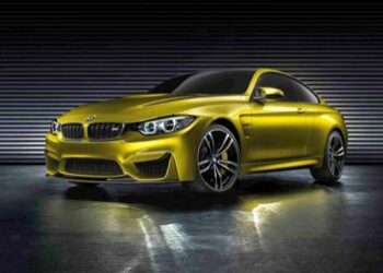 La Bmw M4 Concept svelata a Pebble Beach è dorata