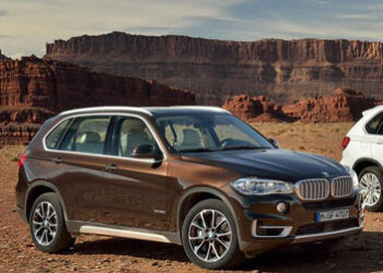 Bmw X5, arriva la nuova generazione. Ecco quanto costa