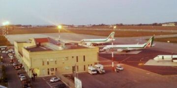 Ministro Lupi faccia qualcosa per l’aeroporto di Crotone