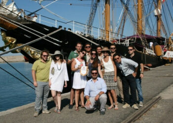 Giovani del Rotary Club Crotone a bordo della Nave Palinuro