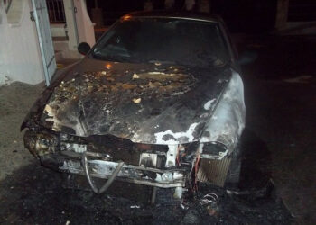 Isola Capo Rizzuto, incendiata l’auto del vicecomandante della Polizia Municipale