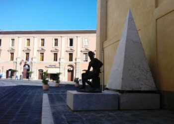 Rossano ospita ‘Il Figliol Prodigo’, opera scultoria di Marcello Tommasi