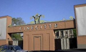 2500 posti di lavoro a Cinecittà World