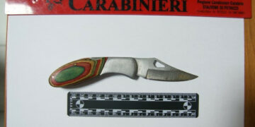 Giovane ucraino accoltellato dopo lite in un pub, e’ grave