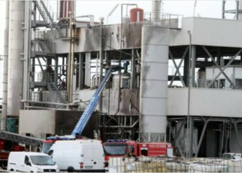 Incidente silos Lamezia: squadra Arpacal intervenuta sino alle 2 di notte