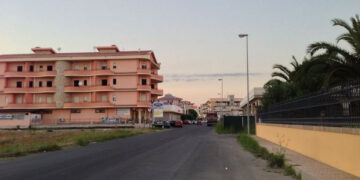 Sconfinamento privati? Siciliani: individuare esatta delimitazione della strada