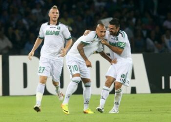 Serie A, quinta giornata: il Sassuolo ferma il Napoli, il Milan pareggia a Bologna. Juventus e Roma…