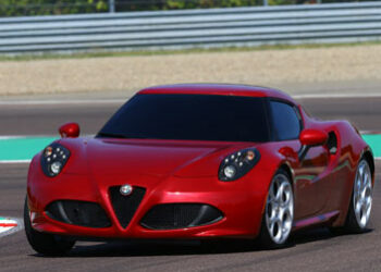 Alfa Romeo 4C in prova, ecco come va la nuova «supercar»