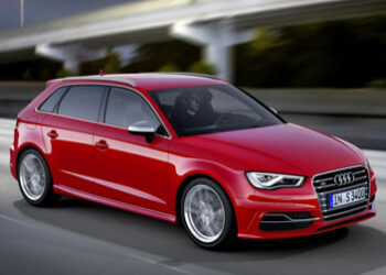 Audi S3, la sportiva tedesca con 2 porte in più