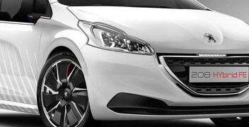 Hybrid FE, la Peugeot diventa ibrida. Tutte le novità della casa francese a Francoforte