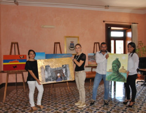 Consegna quadri al comune di Isola Capo Rizzuto