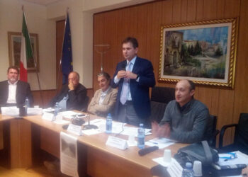 Treni, linea Cosenza-Catanzaro Lido piu’ veloce