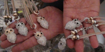 Maxi sequestro di prodotti pericolosi a Lamezia Terme