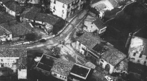 Mongiana_piazza_fabbrica_d'armi_prima_del_restauro