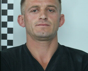 Violenza di gruppo su minore a Cotronei, arrestato albanese