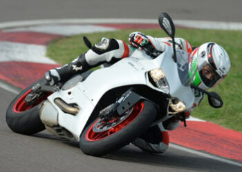 Ducati Panigale 899, ecco come va la nuova emiliana