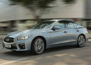 Infiniti Q50, la giapponese hi-tech che sfida le tedesche premium