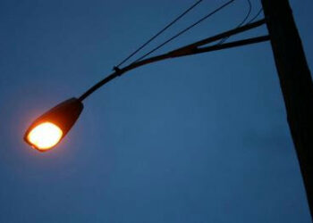 Ciro’ Marina, via Roma al buio: Siciliani scrive all’Enel