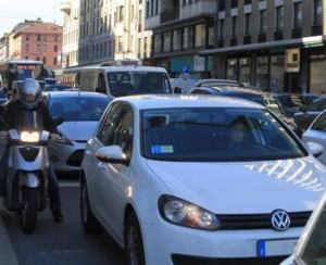 Image auto-traffico-FOTOGRAMMA-kUq-352x288@Motori24.jpg
