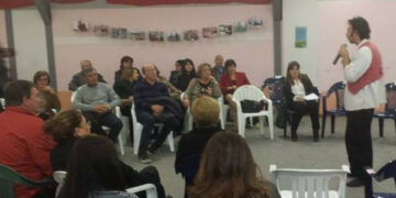 Ciro’ Marina: Biagio Accardi e LaAV ‘raccontano’ filastrocche, serenate e canti