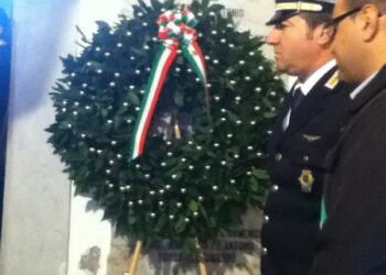 Crucoli, commemorazione per i caduti alla presenza delle scuole elementari