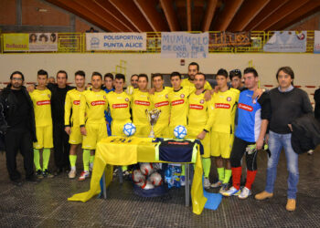 Calcio a 5, l’Hellas Ciro’ Marina cala il poker al Surdo