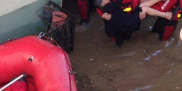 Maltempo, situazione critica a Ciro’ Marina: porto ‘allagato’