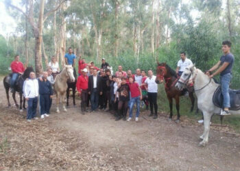 Primo raduno dell’associazione ‘Cavalli follia’ a Ciro’ Marina