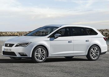 Seat Leon St: ecco quanto costa e come va la nuova station wagon