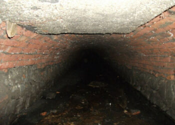 Pulizia canaloni a Ciro’ Marina, sindaco chiede mezzi meccanici