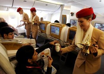 Fare l’Assistente di Volo con Emirates Airlines, Come e Dove partecipare alle Selezioni