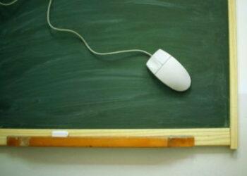 Scuola, 15mln per il wireless: ecco come accedere ai finanziamenti