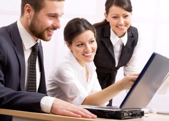 700 posti per Stage di Lavoro in Ferrari, Pirelli, Microsoft e PwC