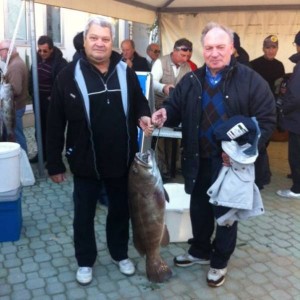 Amoruso e Arcuri con la cernia