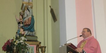 Crucoli, Don Matteo Giacobbe alla guida della Parrocchia dei Santi Pietro e Paolo