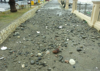 Maltempo a Ciro’ Marina, divieto di sosta e circolazione sul lungomare