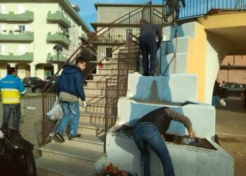 Giornata ecologica 2013 a Ciro’ Marina