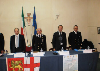 I crest della Marina Militare esposti a Castrovillari