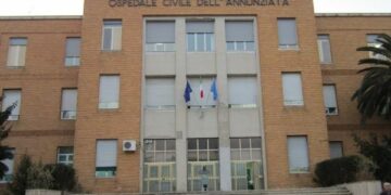 Cosenza, accorpamento reparti all’Annunziata: personale in agitazione