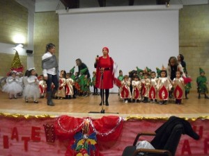 Spettacolo di natale per i baby della Kinder Park (6)