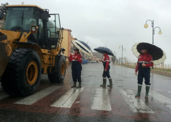 Maltempo a Ciro’ Marina, sindaco ringrazia volontari e associazioni