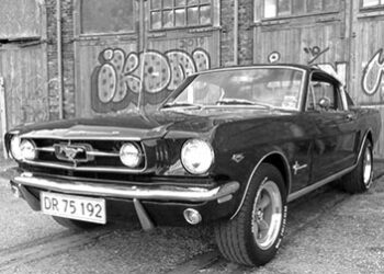 Ford Mustang, la storia un mito a stelle e strisce