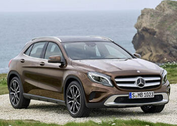 Mercedes Gla, ecco quanto costa il suv compatto della Stella