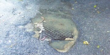 Fogna otturata sotto civile abitazione a Ciro’