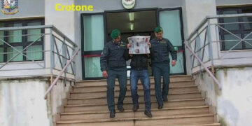 Operazione ‘Insula’: indagine sulla cosca Arena, 13 arresti