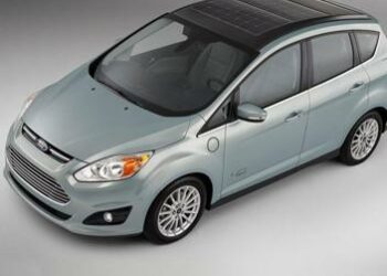 Ford studia una C-Max Concept a energia solare