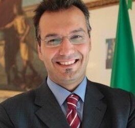 Lavoratori in mobilita’, corso di ebanisteria a Bisignano