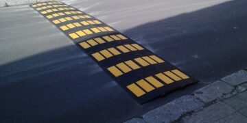 Crotone, viale Falcone-Borsellino: occorrono dissuasori di velocita’