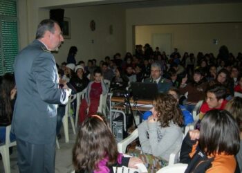 A scuola con la Guardia di Finanza, terzo incontro nel vibonese