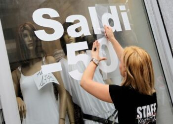 Saldi, GdF di Reggio Calabria scopre 189 irregolarita’